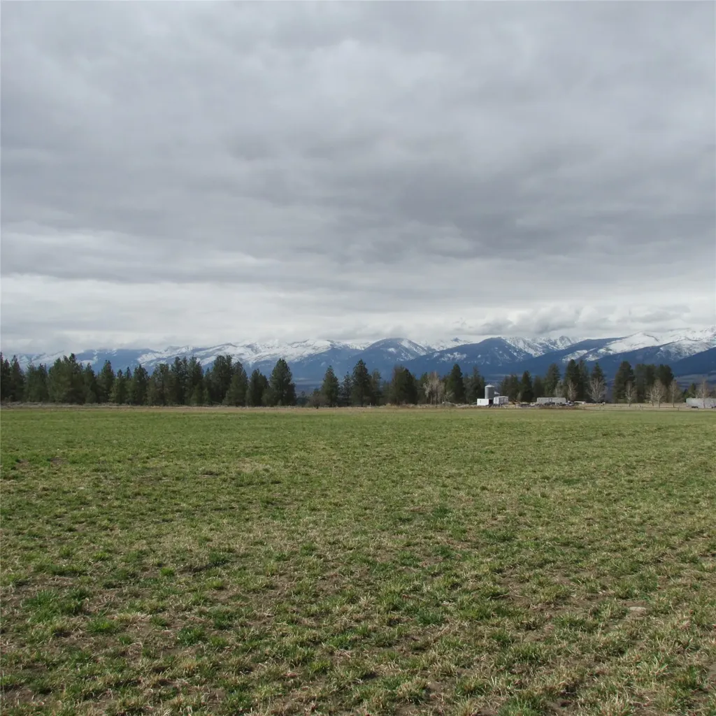 Nhn S Sunset Bench Road Stevensville MT 59870