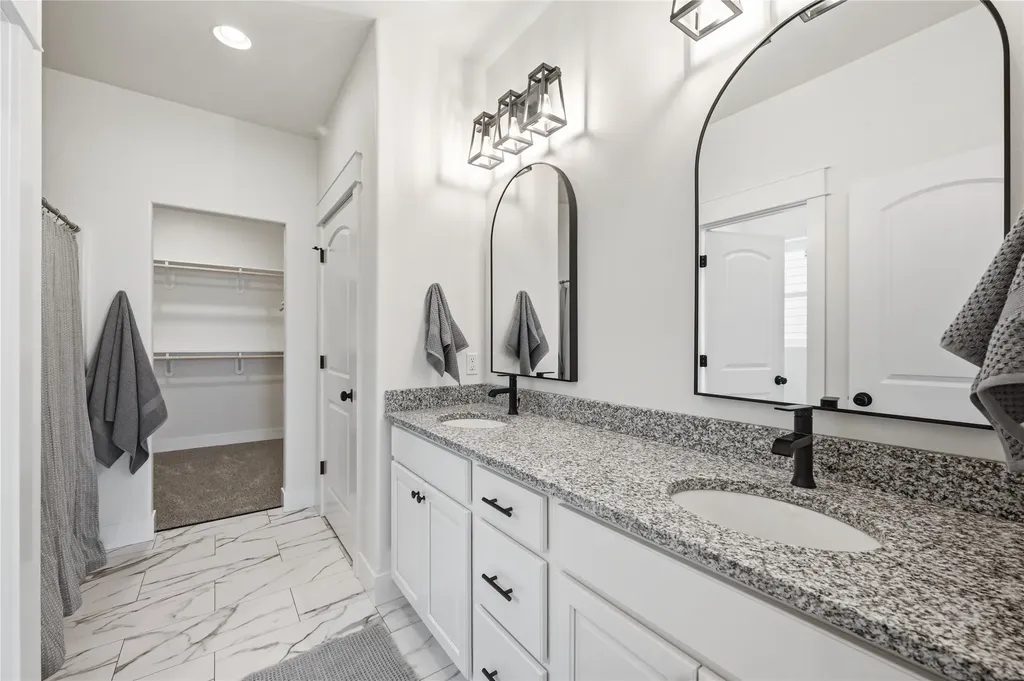 2884 Ashley Avenue East Helena MT 59635
