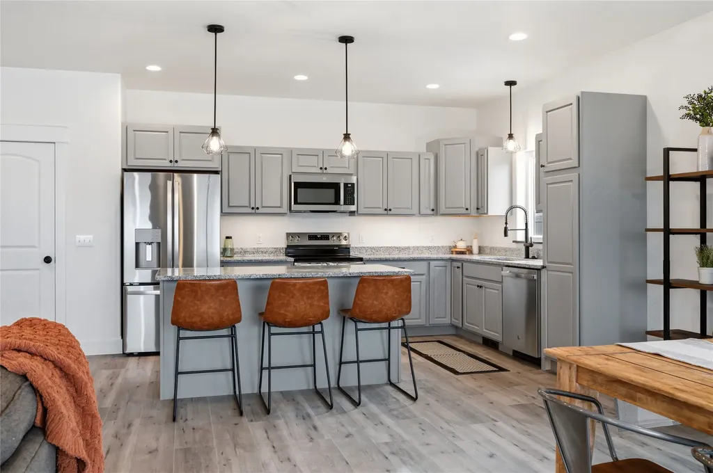 2884 Ashley Avenue East Helena MT 59635