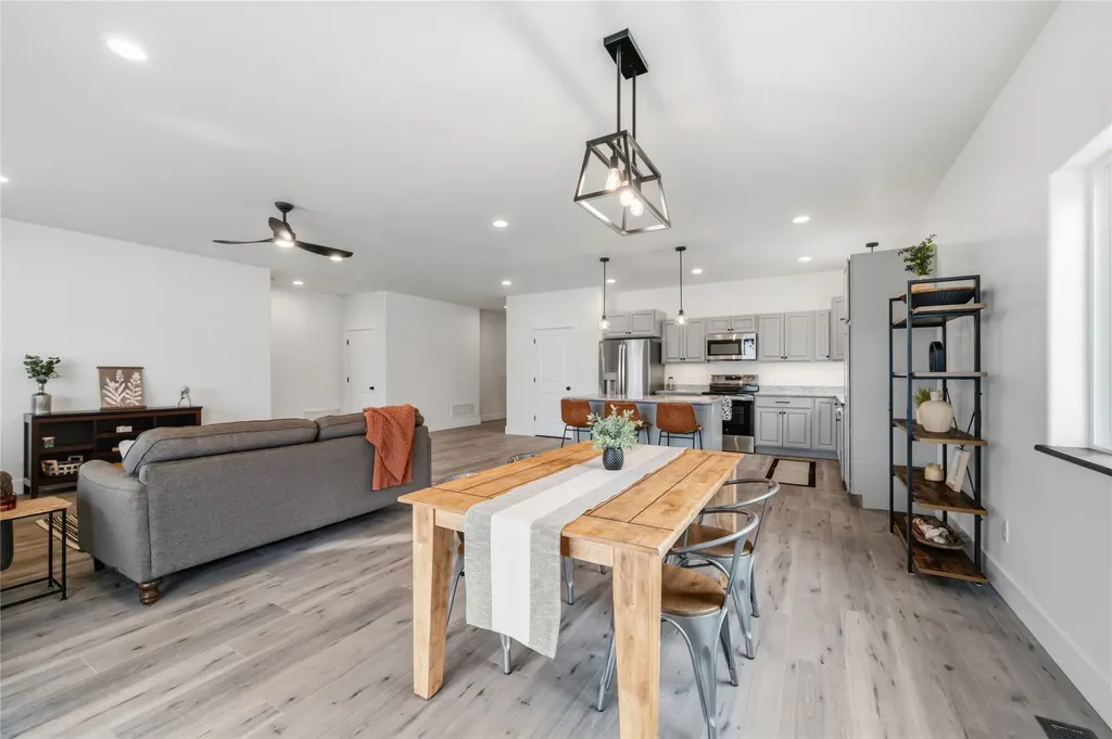 2884 Ashley Avenue East Helena MT 59635