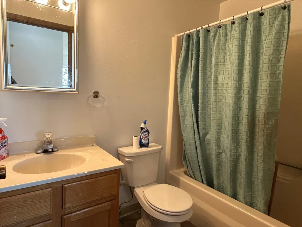 423 Pondera Avenue Valier MT 59486
