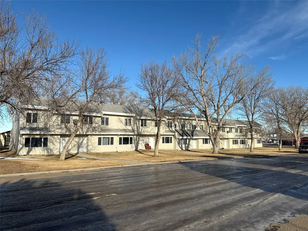 518 W Jefferson Avenue Chester MT 59522