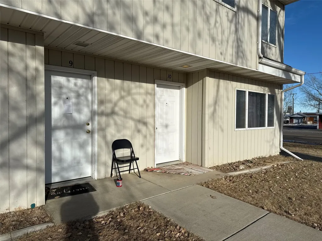 518 W Jefferson Avenue Chester MT 59522