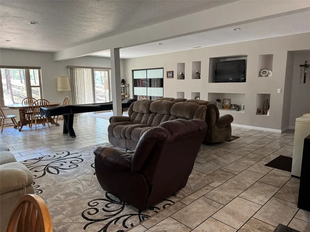 1034 Sandy Hill Drive Bonner MT 59823
