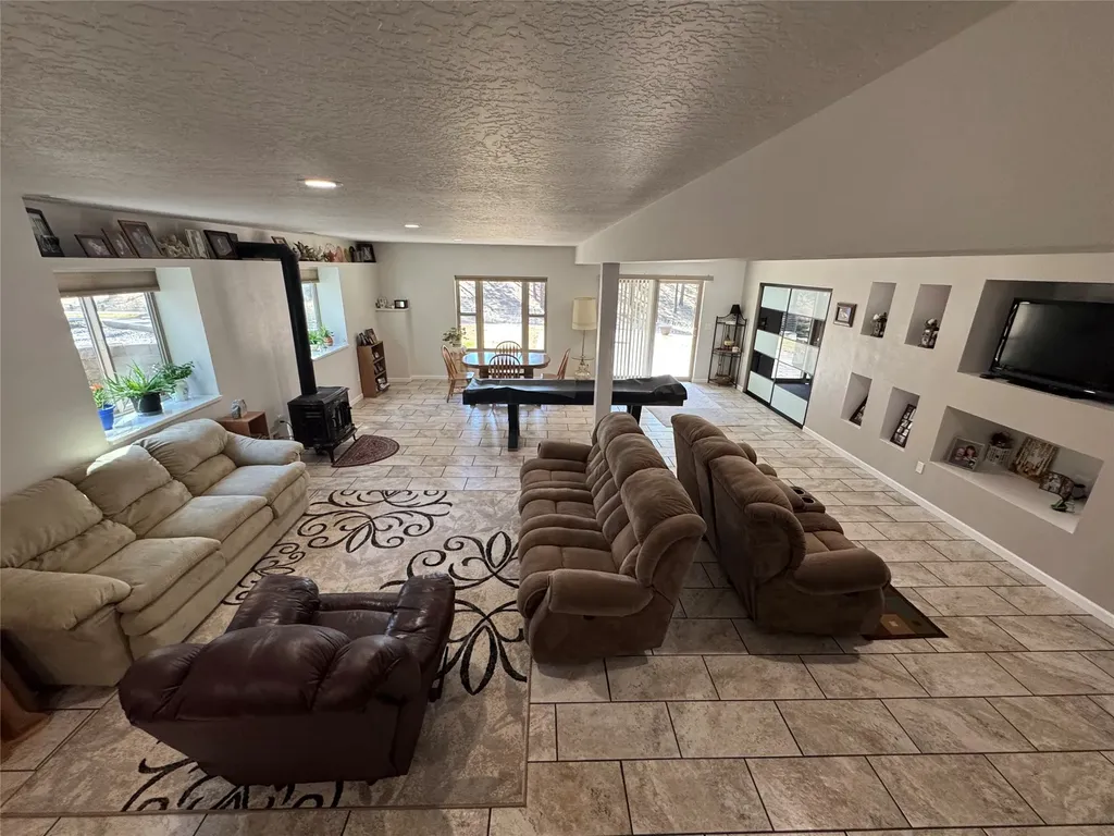 1034 Sandy Hill Drive Bonner MT 59823