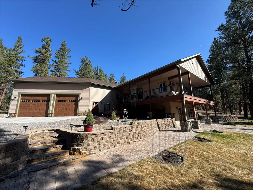1034 Sandy Hill Drive Bonner MT 59823