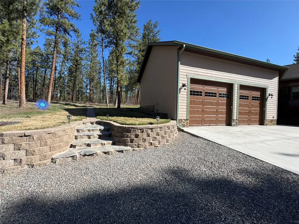 1034 Sandy Hill Drive Bonner MT 59823