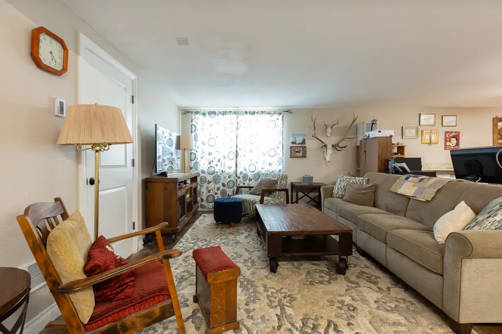 4472 Tripp Lane Stevensville MT 59870