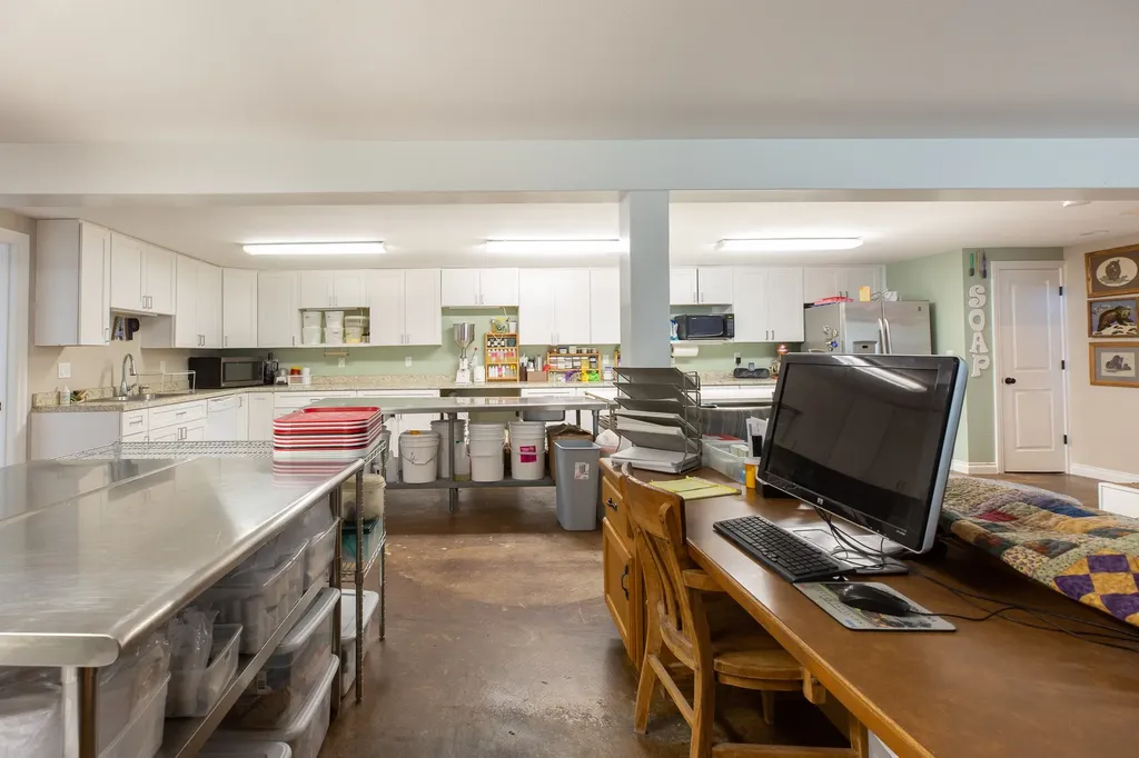 4472 Tripp Lane Stevensville MT 59870