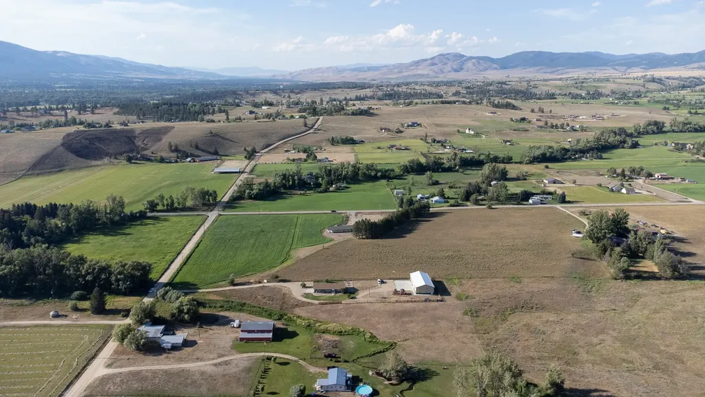 4472 Tripp Lane Stevensville MT 59870