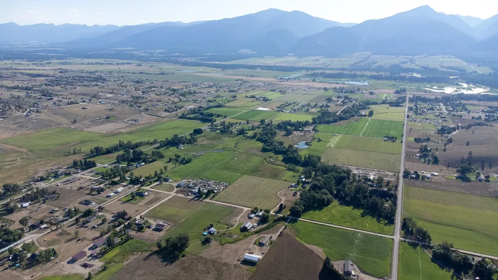 4472 Tripp Lane Stevensville MT 59870