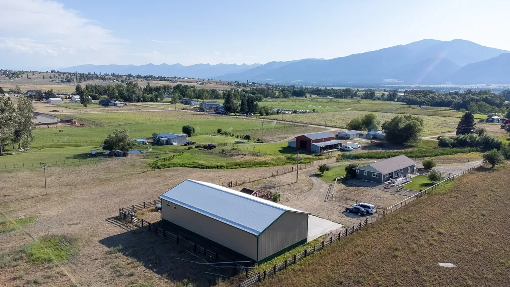 4472 Tripp Lane Stevensville MT 59870