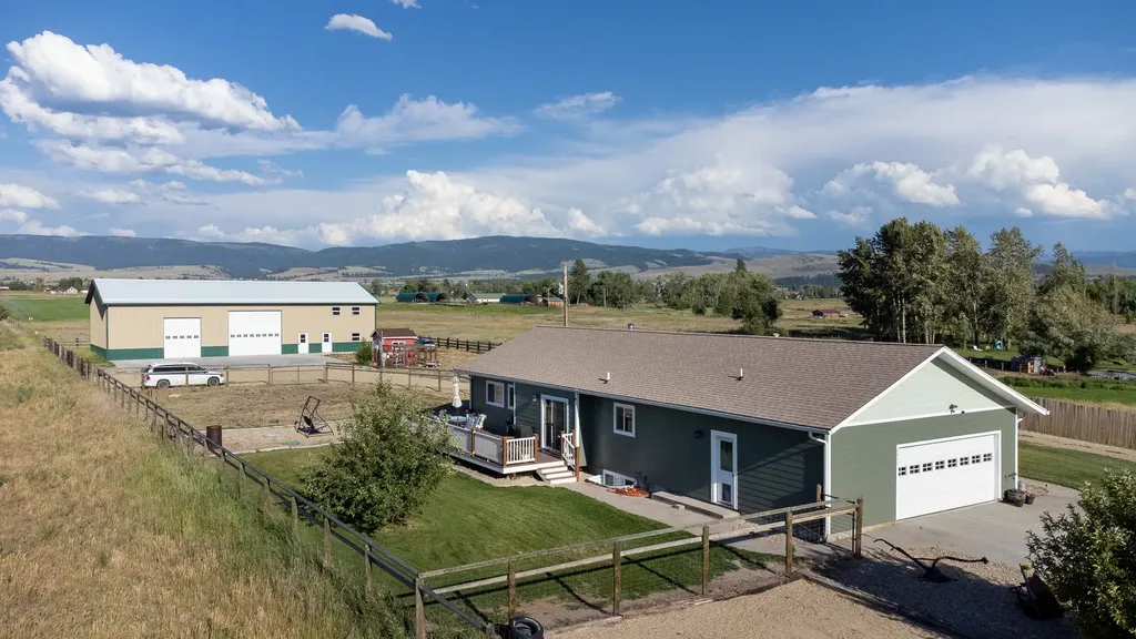 4472 Tripp Lane Stevensville MT 59870