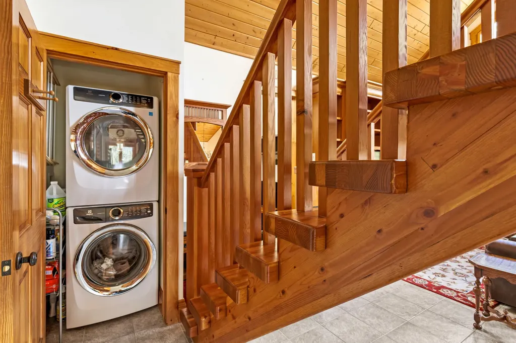 29 Pine Tree Lane Monarch MT 59463