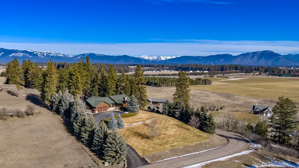 3501 Longwood Drive Kalispell MT 59901