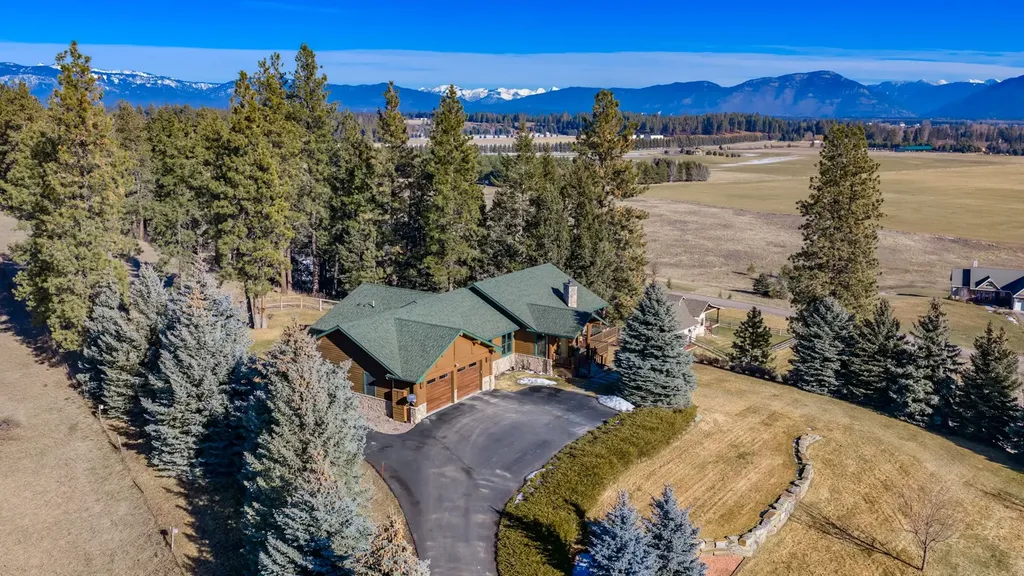 3501 Longwood Drive Kalispell MT 59901