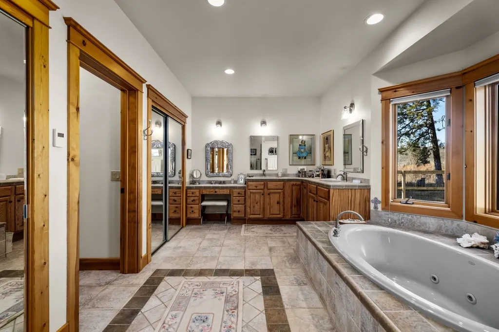 3501 Longwood Drive Kalispell MT 59901