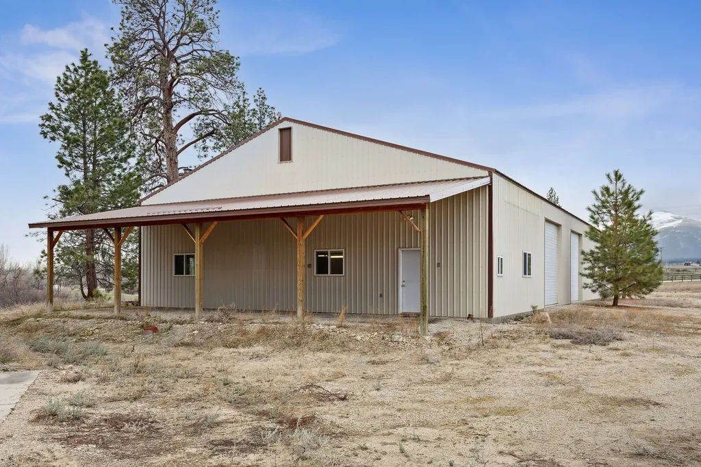 1800 Us Highway 93 N Victor MT 59875