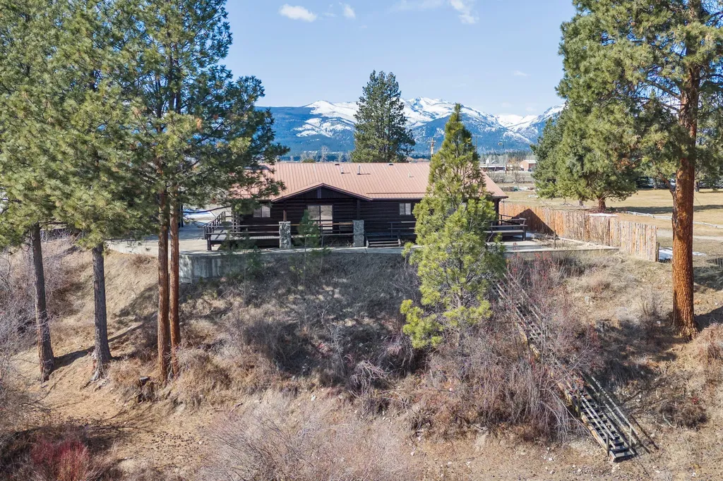 1800 Us Highway 93 N Victor MT 59875