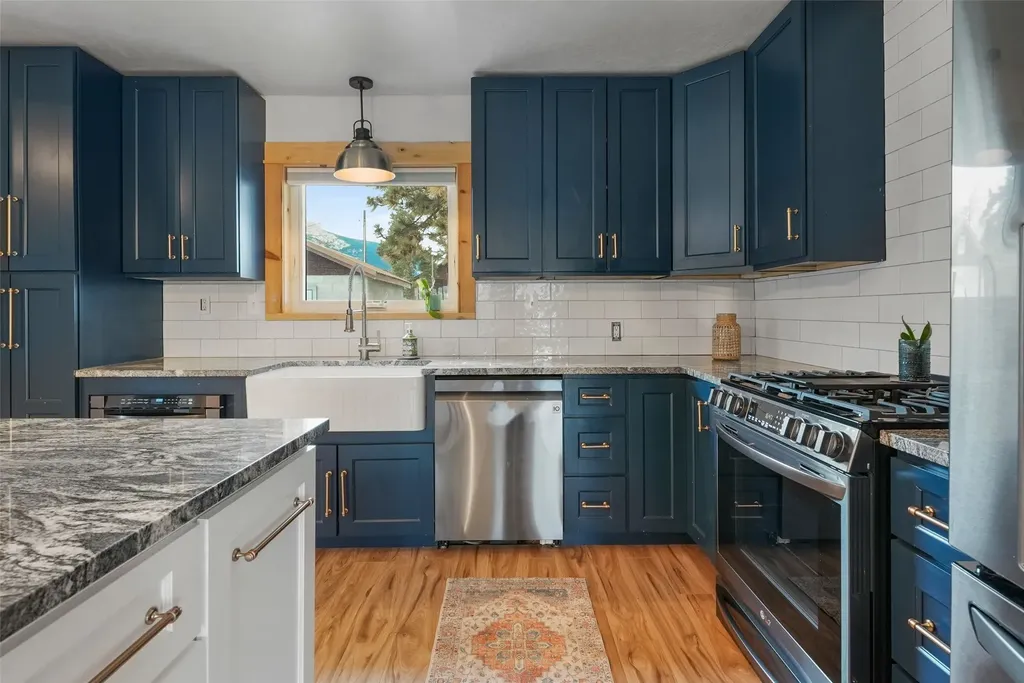 360 W River Road Hamilton MT 59840