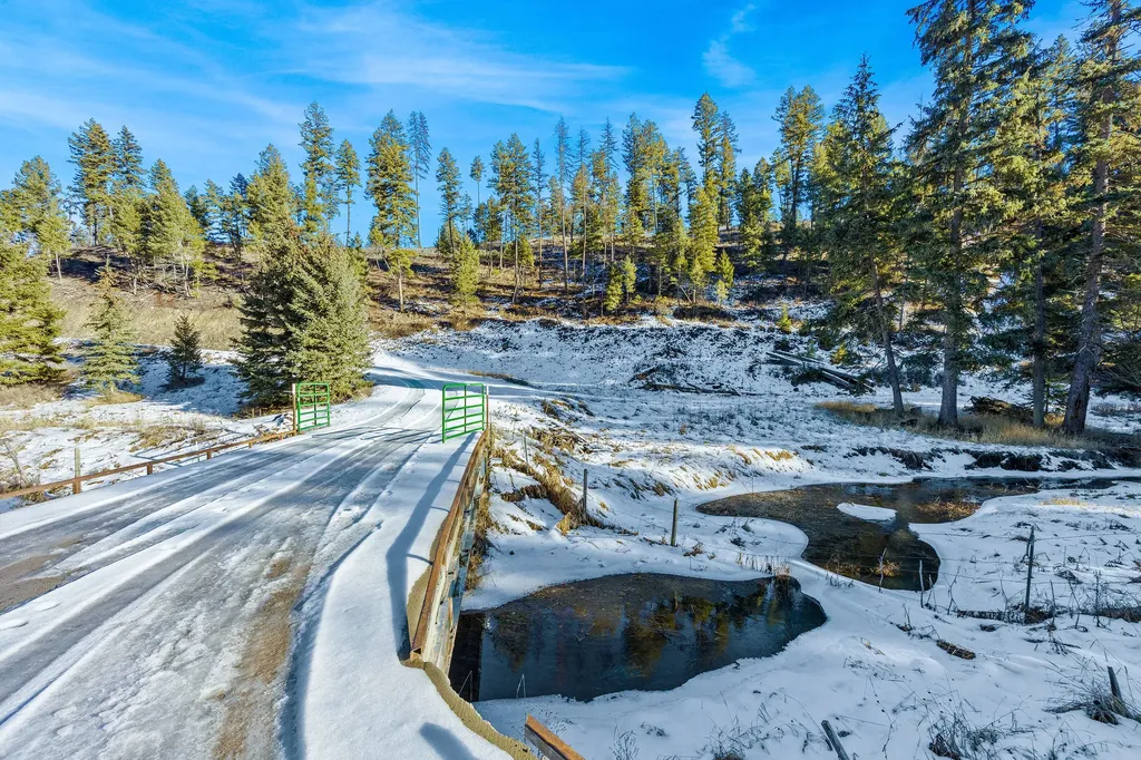 Nhn N Dayton Creek Road Proctor MT 59929