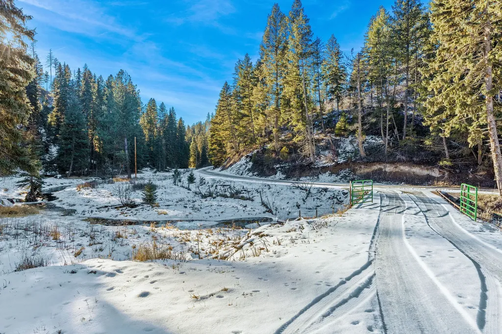 Nhn N Dayton Creek Road Proctor MT 59929