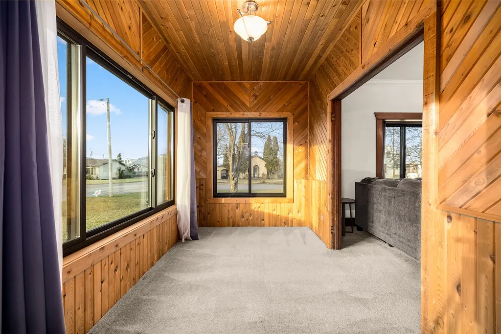 602 5th Avenue E Polson MT 59860