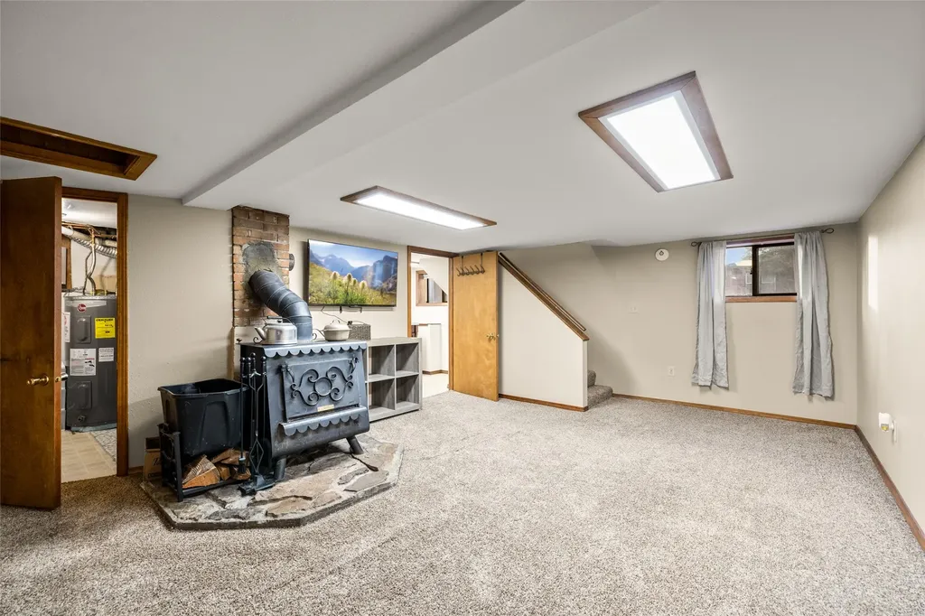 602 5th Avenue E Polson MT 59860