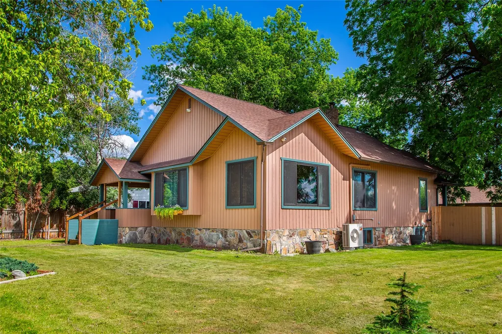 602 5th Avenue E Polson MT 59860
