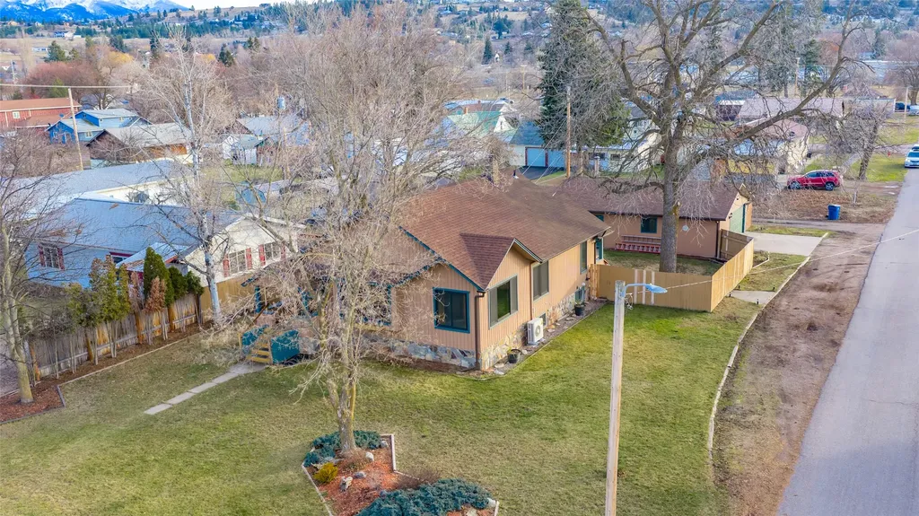 602 5th Avenue E Polson MT 59860