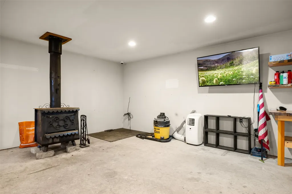 602 5th Avenue E Polson MT 59860