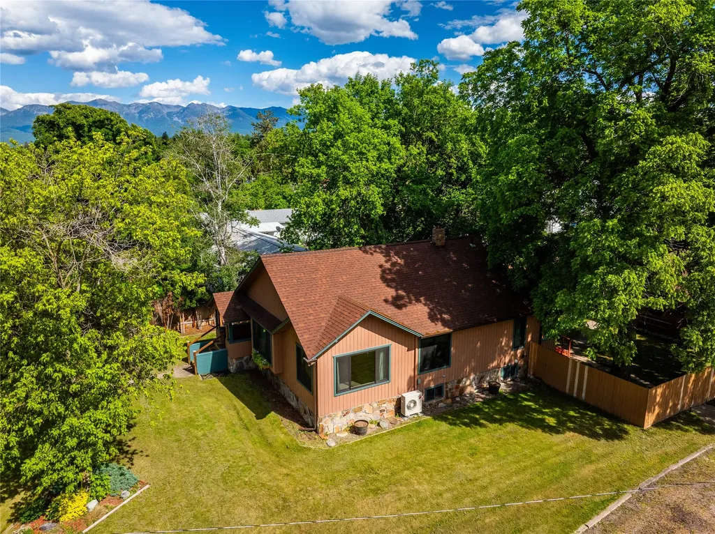 602 5th Avenue E Polson MT 59860