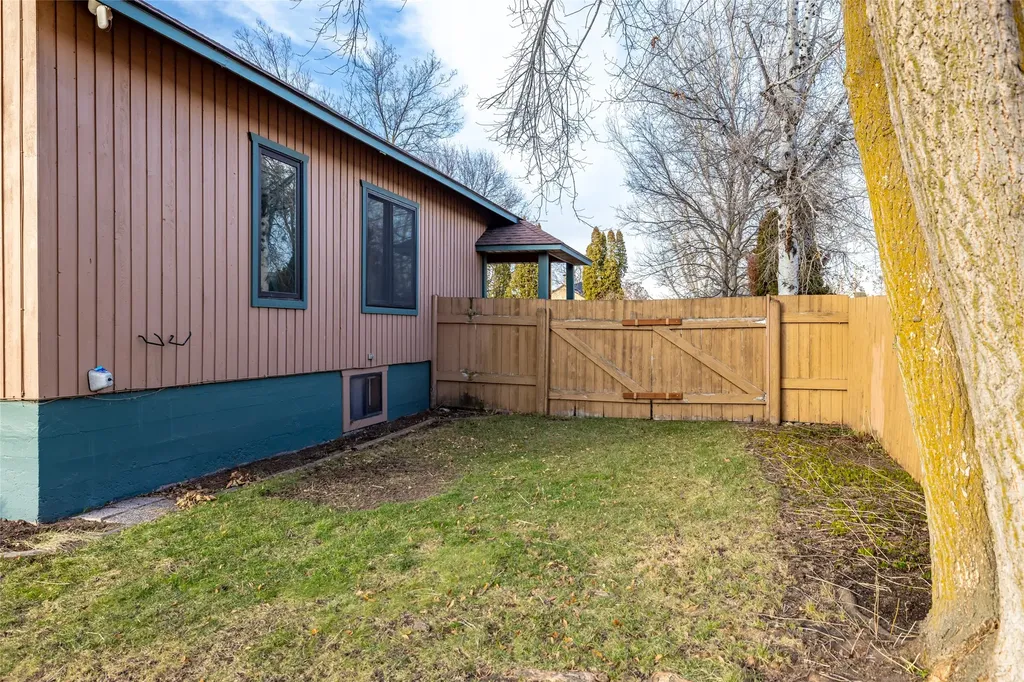 602 5th Avenue E Polson MT 59860