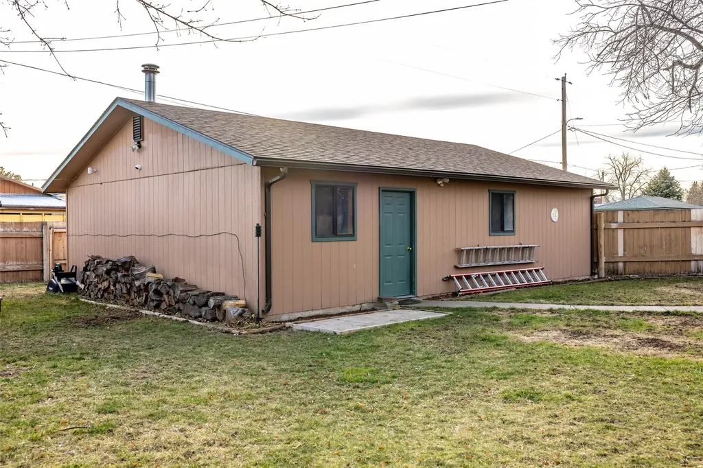 602 5th Avenue E Polson MT 59860
