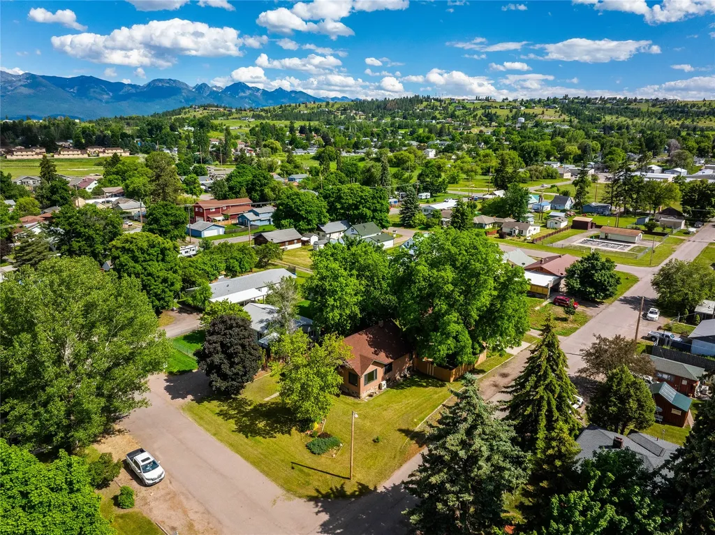 602 5th Avenue E Polson MT 59860