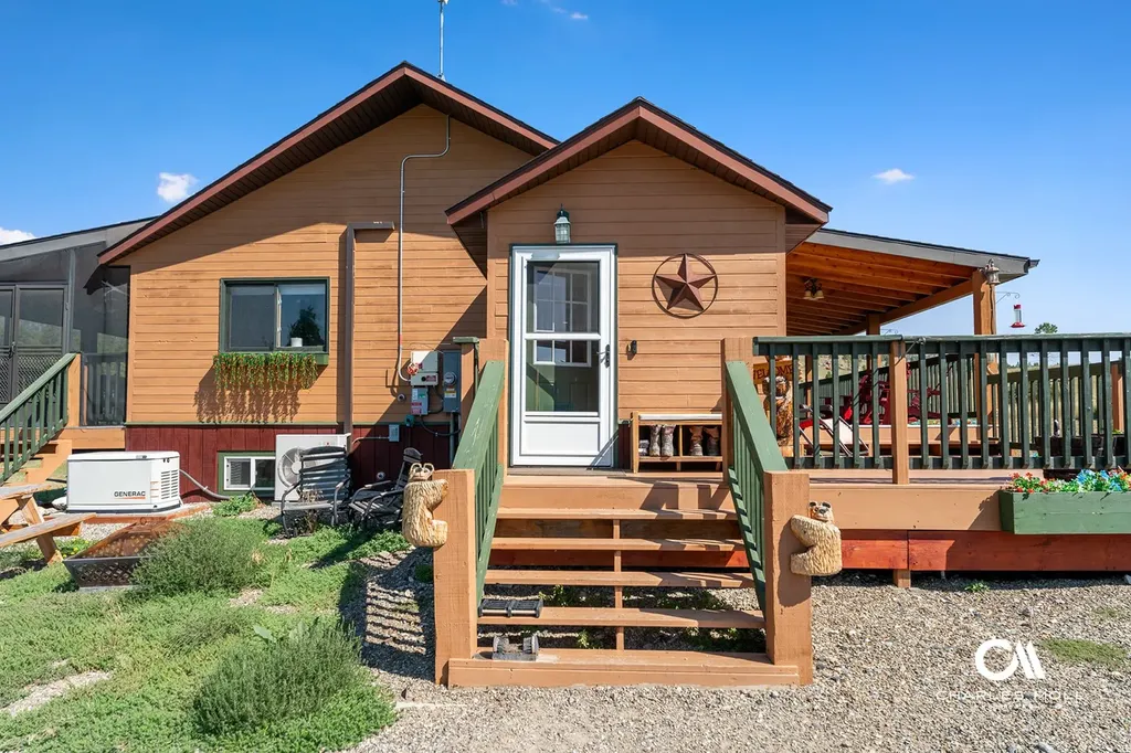 5810 Favorite Gulch Road Helena MT 59602