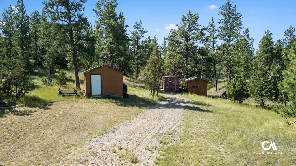 5810 Favorite Gulch Road Helena MT 59602