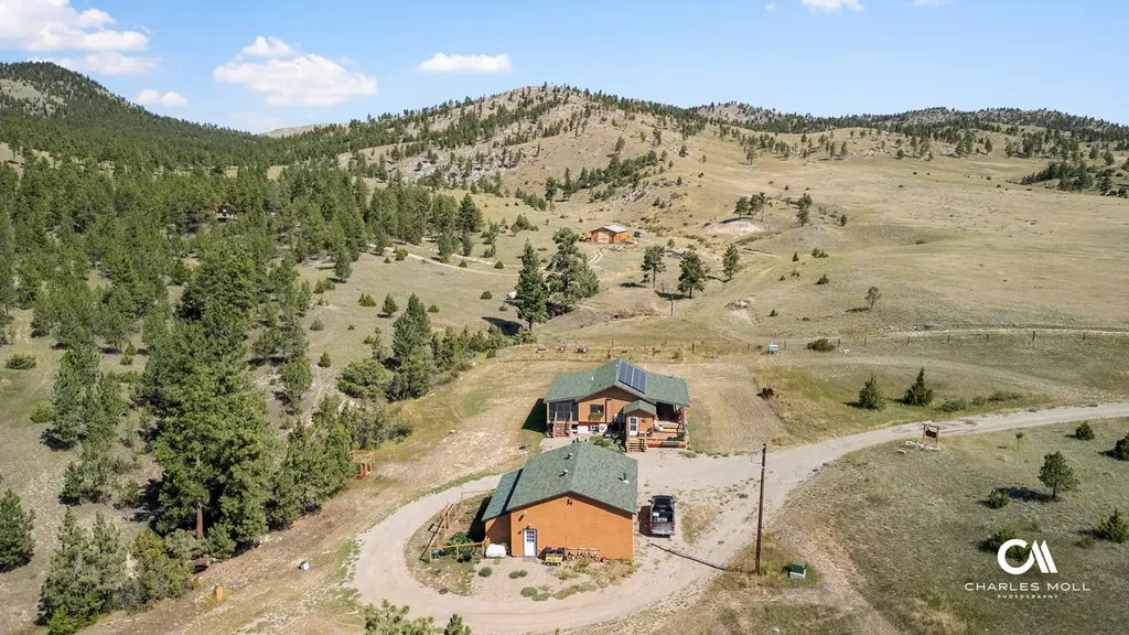 5810 Favorite Gulch Road Helena MT 59602