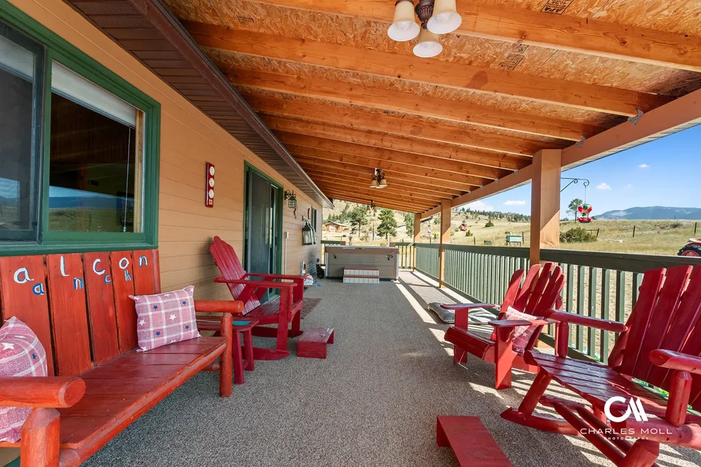 5810 Favorite Gulch Road Helena MT 59602