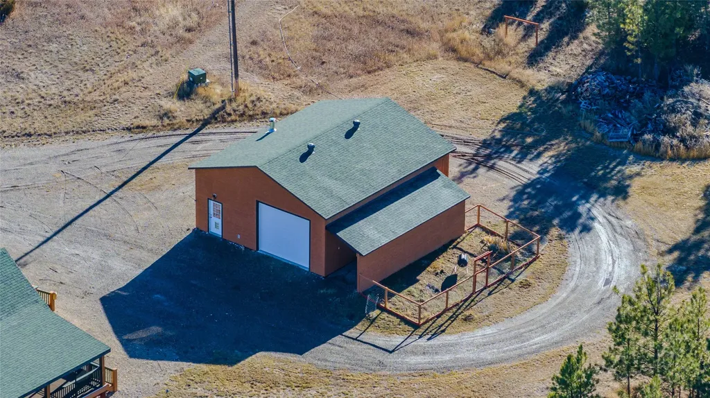 5810 Favorite Gulch Road Helena MT 59602