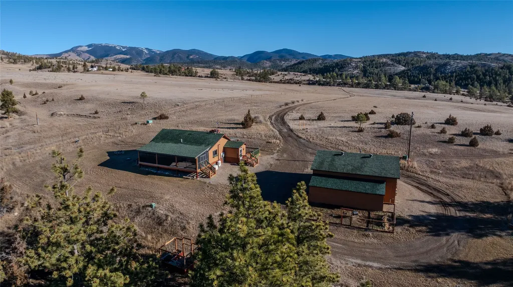 5810 Favorite Gulch Road Helena MT 59602