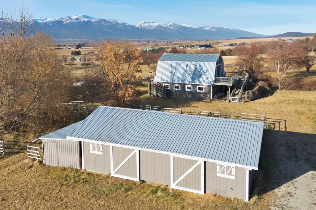 1948 Mountain View Orchard Road Corvallis MT 59828