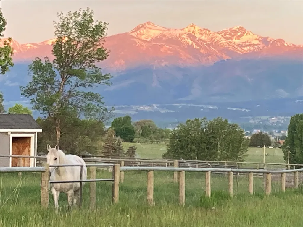 1948 Mountain View Orchard Road Corvallis MT 59828