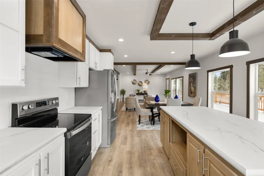 20 Starling Drive Eureka MT 59917