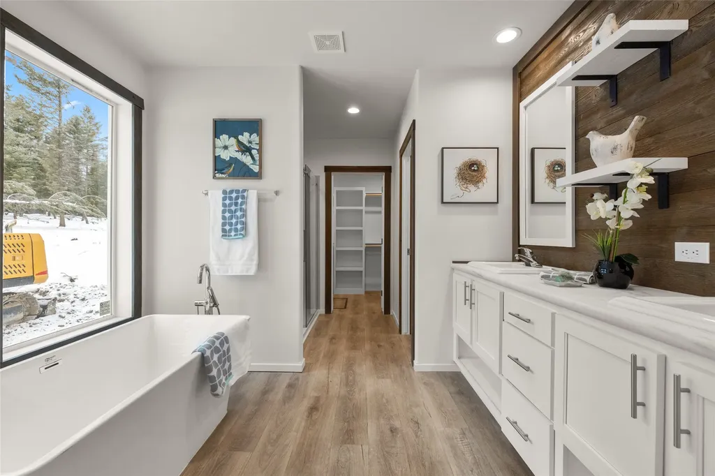20 Starling Drive Eureka MT 59917