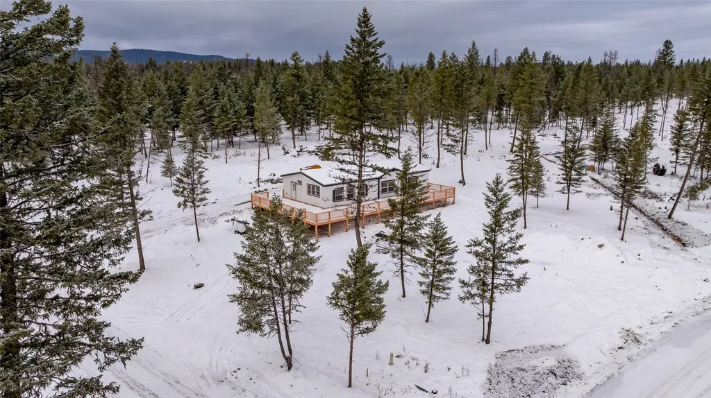 20 Starling Drive Eureka MT 59917