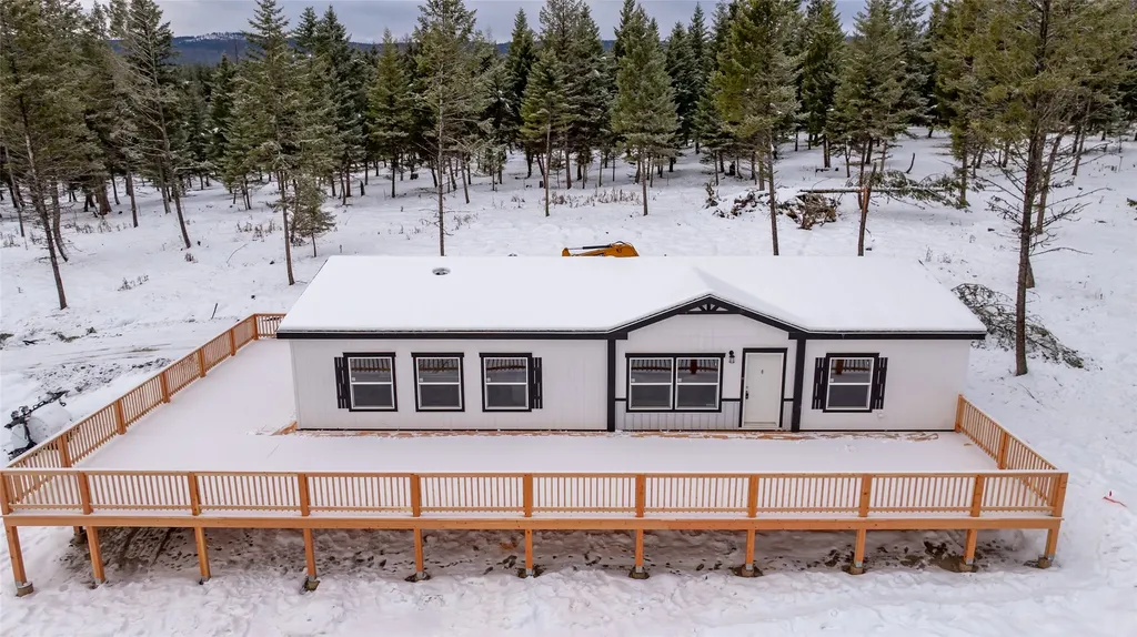 20 Starling Drive Eureka MT 59917