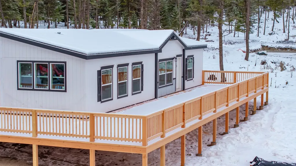 20 Starling Drive Eureka MT 59917