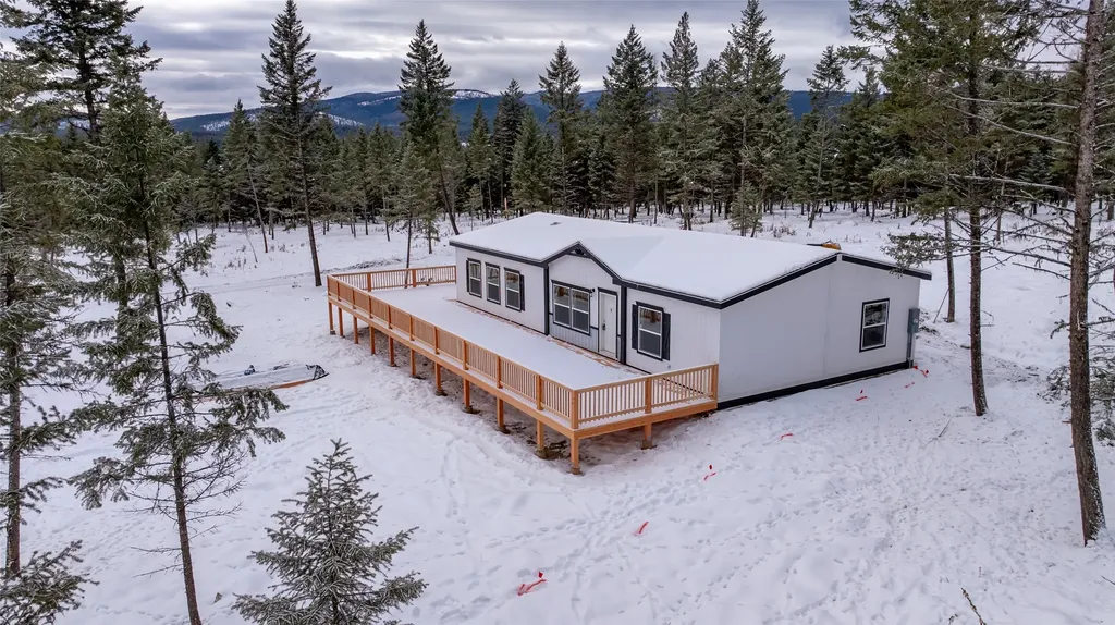 20 Starling Drive Eureka MT 59917
