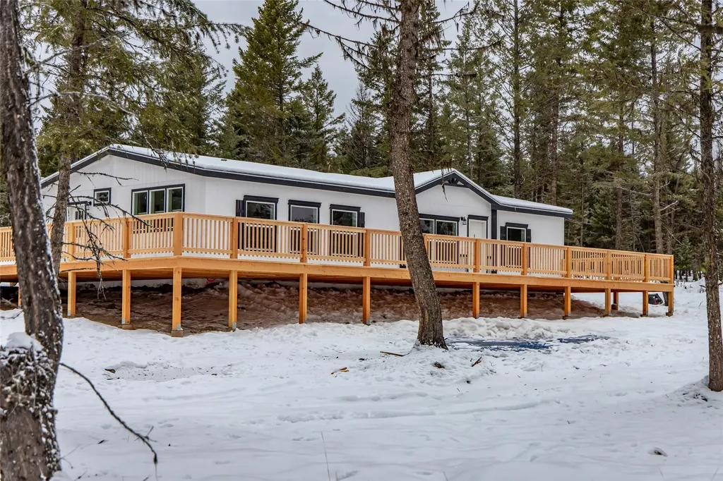 20 Starling Drive Eureka MT 59917